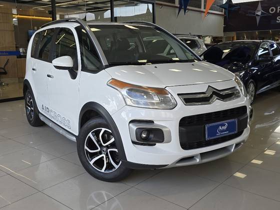 CITROËN AIRCROSS 1.6 EXCLUSIVE 16V FLEX 4P MANUAL CITROËN AIRCROSS 1.6 EXCLUSIVE 16V FLEX 4P MANUAL